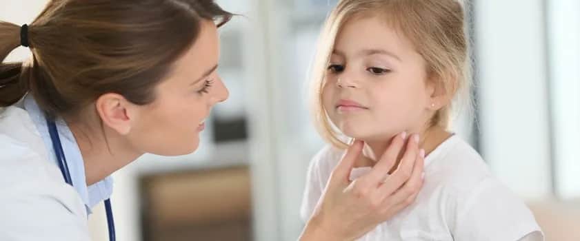 Podwyższony poziom TSH u dzieci: objawy, przyczyny i leczenie tarczycy