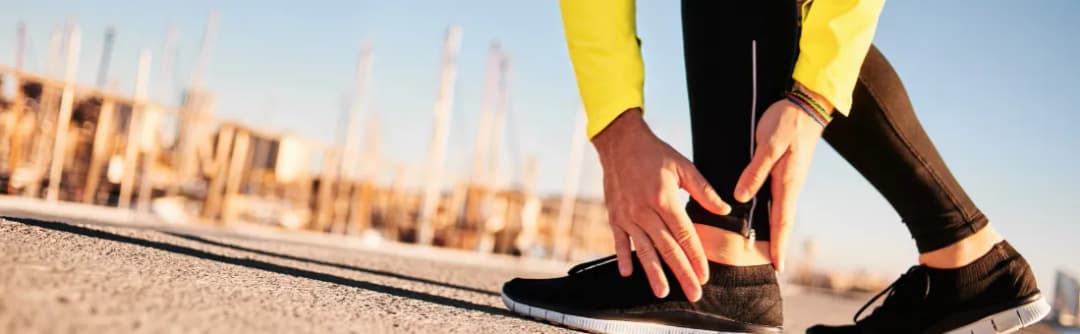 Jak pozbyć się bólu śródstopia - skuteczne metody i porady